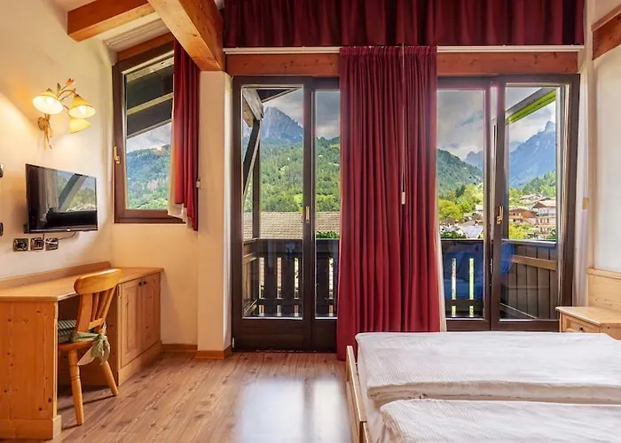 Hotel Castel Pietra